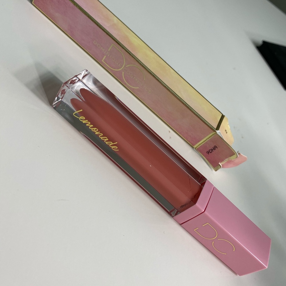 Dominique cosmetic lip gloss